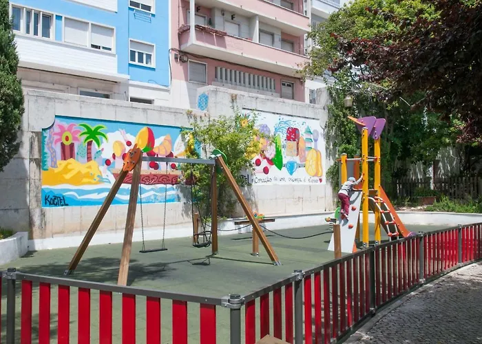 Pretty Views * Lisboa